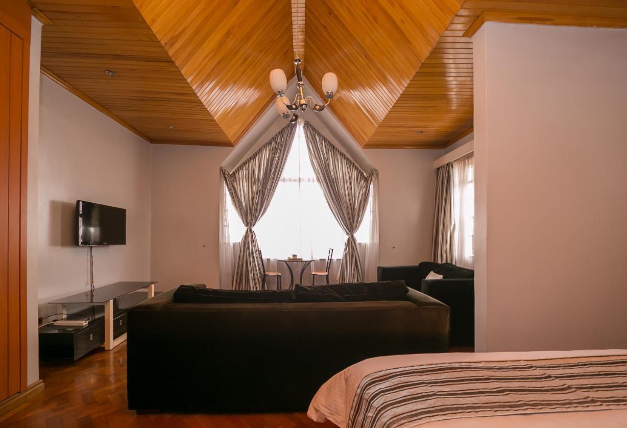 Meltonia Luxury Suites Найробі Екстер'єр фото